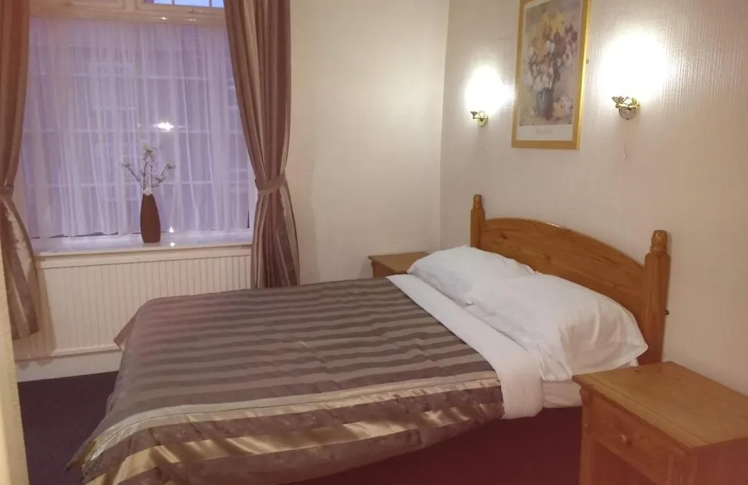 Chadwick House Hotel-1